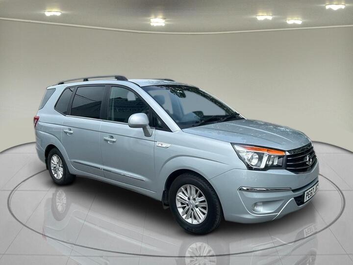SsangYong Turismo 2.2D EX Euro 6 5dr