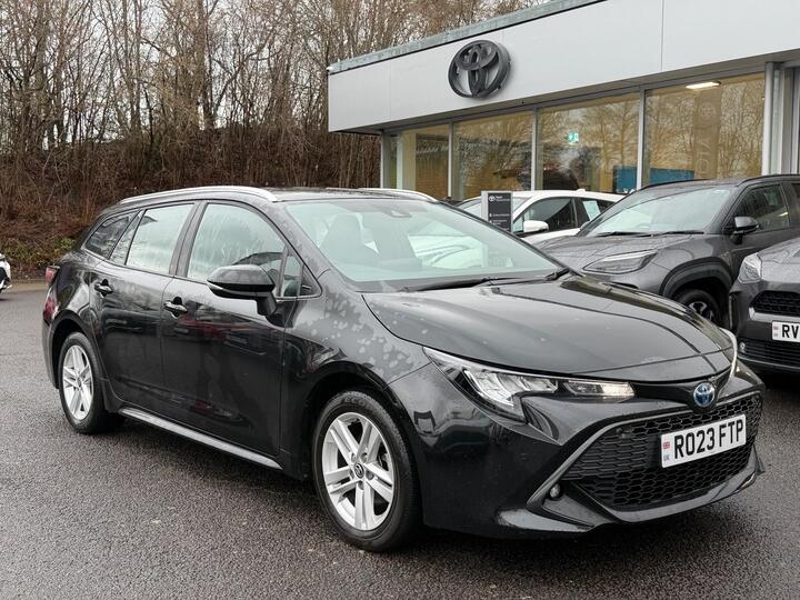 Toyota Corolla 1.8 VVT-h Icon Touring Sports CVT Euro 6 (s/s) 5dr Toyota Corolla 1.8 VVT-h Icon Touring Sports CVT Euro 6 (s/s) 5dr