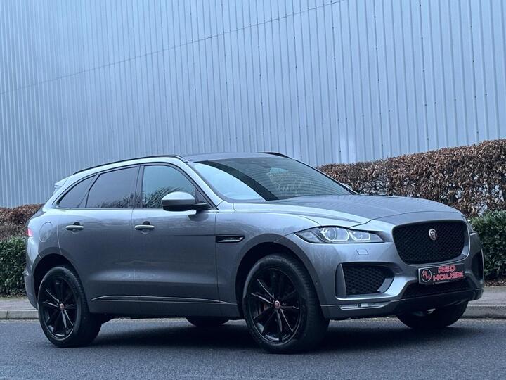 Jaguar F-Pace 2.0 D240 Chequered Flag Auto AWD Euro 6 (s/s) 5dr Jaguar F-Pace 2.0 D240 Chequered Flag Auto AWD Euro 6 (s/s) 5dr