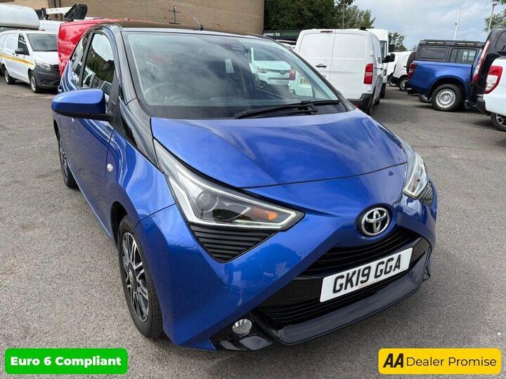 Toyota AYGO 1.0 VVT-i X-clusiv Euro 6 5dr (Safety Sense)