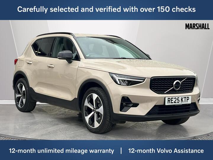 Volvo XC40 2.0 B4 MHEV Plus Dark DCT Auto Euro 6 (s/s) 5dr