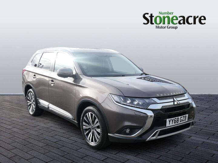 Mitsubishi Outlander 2.0 MIVEC 4 CVT 4WD Euro 6 (s/s) 5dr Mitsubishi Outlander 2.0 MIVEC 4 CVT 4WD Euro 6 (s/s) 5dr