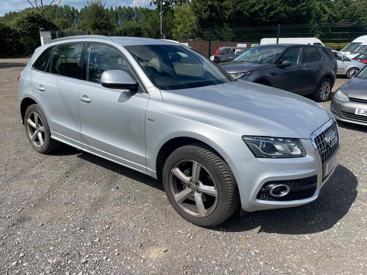 Audi Q5 2.0 TDI S Line Quattro Euro 5 (s/s) 5dr