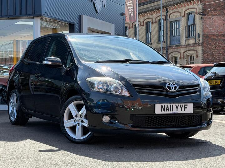 Toyota Auris 1.6 V-Matic SR Euro 5 5dr