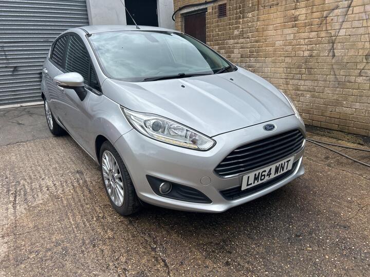 Ford Fiesta 1.0T EcoBoost Titanium Euro 5 (s/s) 5dr