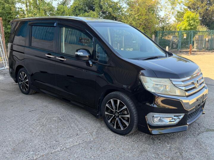 Honda Stepwagon 2.0 SPADA COOL AUTO PETROL 8 SEATS