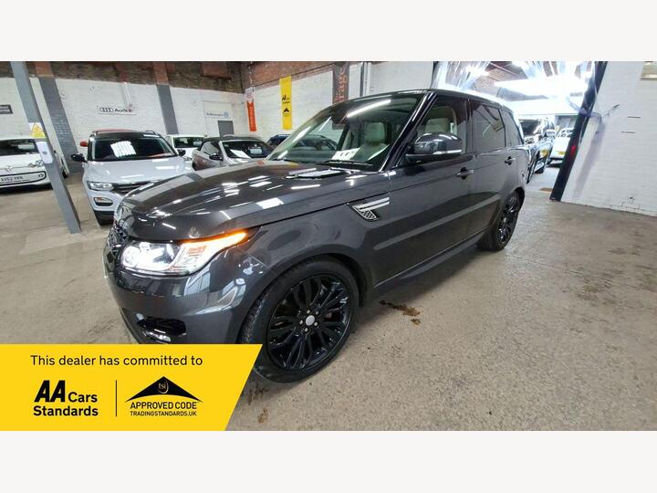 Land Rover Range Rover Sport 3.0 SD V6 HSE Auto 4WD Euro 6 (s/s) 5dr Land Rover Range Rover Sport 3.0 SD V6 HSE Auto 4WD Euro 6 (s/s) 5dr