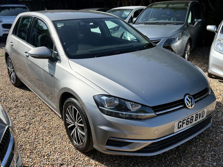 Volkswagen GOLF 1.0 TSI SE Nav Euro 6 (s/s) 5dr