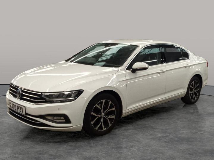 Volkswagen Passat 2.0 TDI EVO SEL DSG Euro 6 (s/s) 4dr