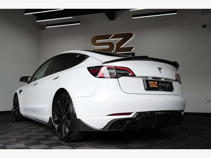 Tesla Model 3 (Dual Motor) Performance Auto 4WDE 4dr (Performance Upgrade)