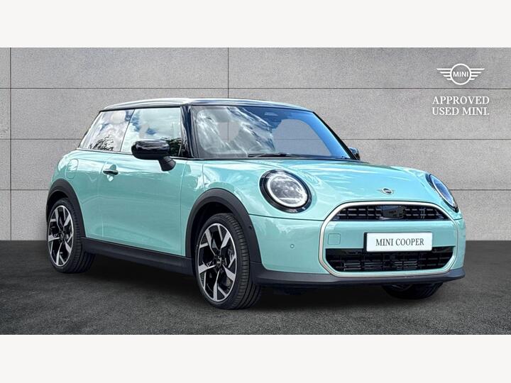 MINI Cooper 1.5C Exclusive Steptronic Euro 6 (s/s) 3dr