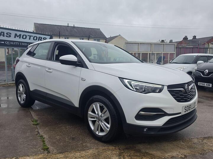 Vauxhall Grandland X 1.2 Turbo SE Euro 6 (s/s) 5dr