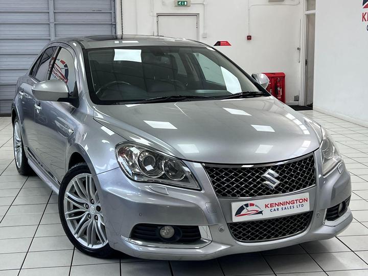 Suzuki Kizashi 2.4 16V Sport CVT 4WD Euro 5 4dr Suzuki Kizashi 2.4 16V Sport CVT 4WD Euro 5 4dr