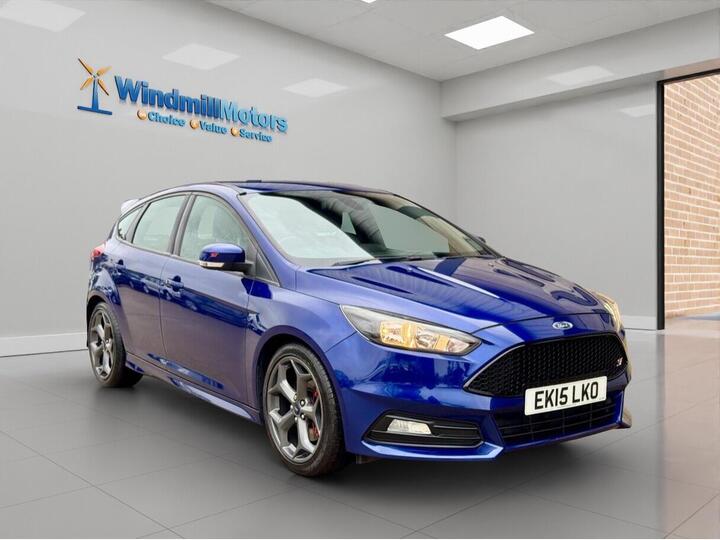 Ford Focus 2.0T EcoBoost ST-2 Euro 6 (s/s) 5dr