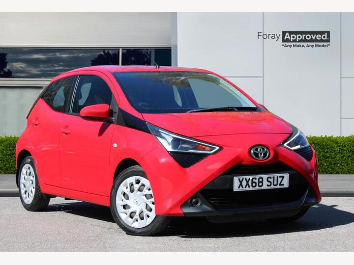 Toyota AYGO 1.0 VVT-i X-play Euro 6 5dr