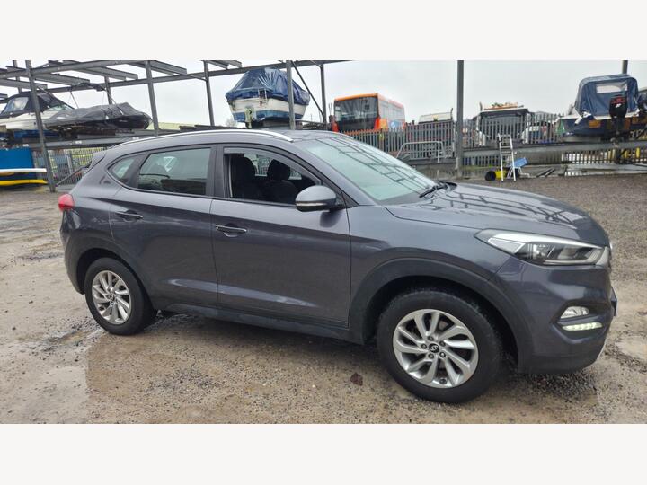 Hyundai TUCSON 1.6 GDi Blue Drive SE Nav Euro 6 (s/s) 5dr