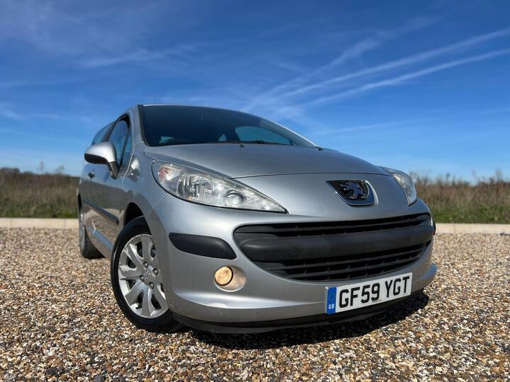 Peugeot 207 1.4 Urban 3dr