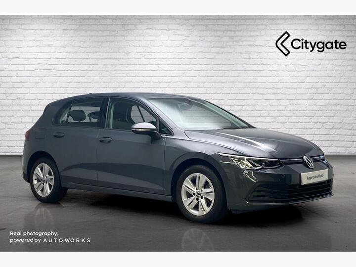 Volkswagen Golf 1.5 ETSI MHEV Life DSG Euro 6 (s/s) 5dr Volkswagen Golf 1.5 ETSI MHEV Life DSG Euro 6 (s/s) 5dr