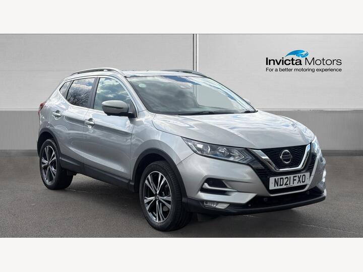 Nissan Qashqai 1.3 DIG-T N-Connecta Euro 6 (s/s) 5dr