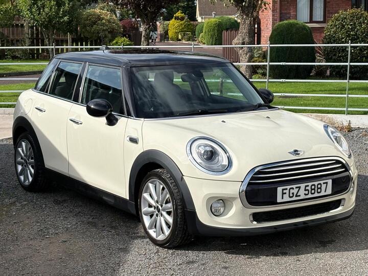 MINI Hatch 1.5 Cooper Euro 6 (s/s) 5dr