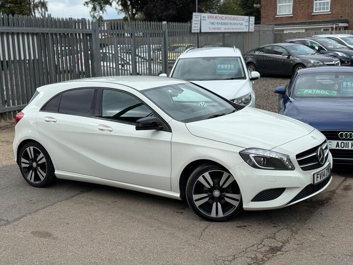 Mercedes-Benz A Class 1.5 A180 CDI Sport 7G-DCT Euro 5 (s/s) 5dr Mercedes-Benz A Class 1.5 A180 CDI Sport 7G-DCT Euro 5 (s/s) 5dr