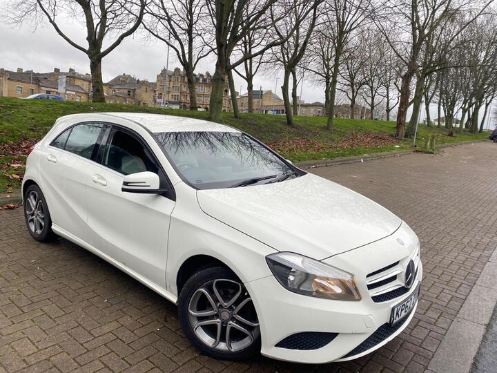 Mercedes-Benz A Class 1.5 A180 CDI BlueEfficiency SE Euro 5 (s/s) 5dr