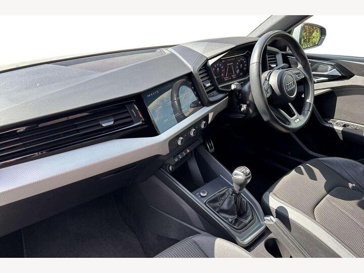 Audi A1 1.0 TFSI 30 S Line Sportback Euro 6 (s/s) 5dr