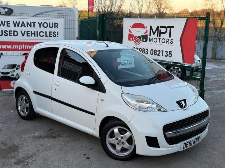 Peugeot 107 1.0 12V Sportium Euro 5 5dr