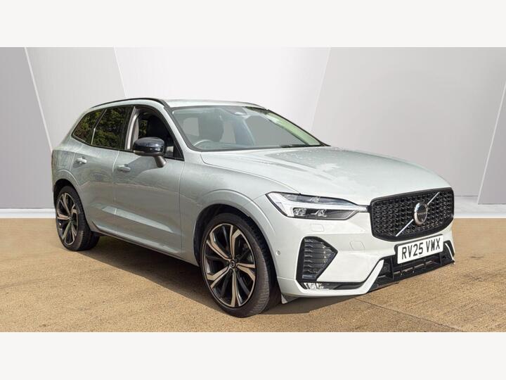 Volvo XC60 2.0 B5 MHEV Ultra Dark Auto AWD Euro 6 (s/s) 5dr