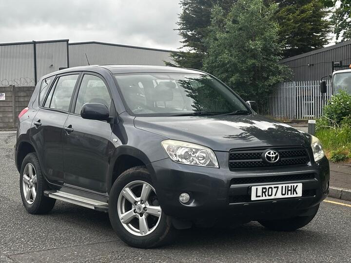 Toyota RAV4 2.0 XT-R 4WD 5dr
