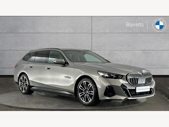 BMW 5 Series 2.0 530e 22.1kWh M Sport Touring Steptronic Euro 6 (s/s) 5dr
