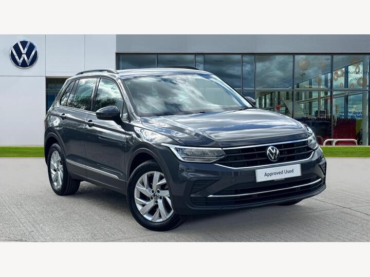 Volkswagen Tiguan 1.5 TSI Life DSG Euro 6 (s/s) 5dr