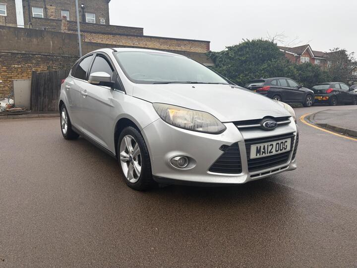 Ford Focus 1.6 Zetec Euro 5 5dr