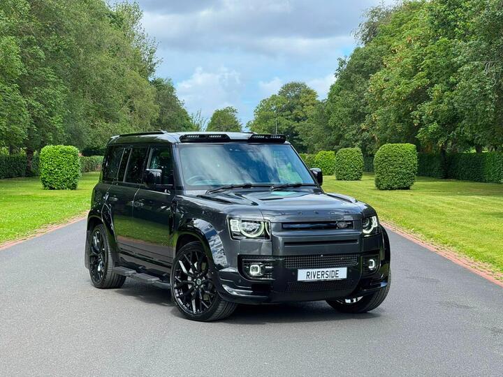 Land Rover Defender 110 3.0 D300 MHEV X-Dynamic HSE Auto 4WD Euro 6 (s/s) 5dr
