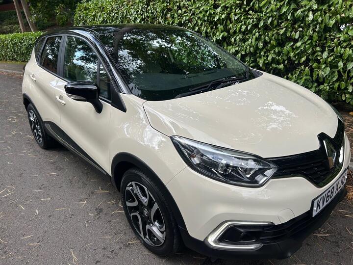 Renault Captur 0.9 TCe ENERGY Iconic Euro 6 (s/s) 5dr