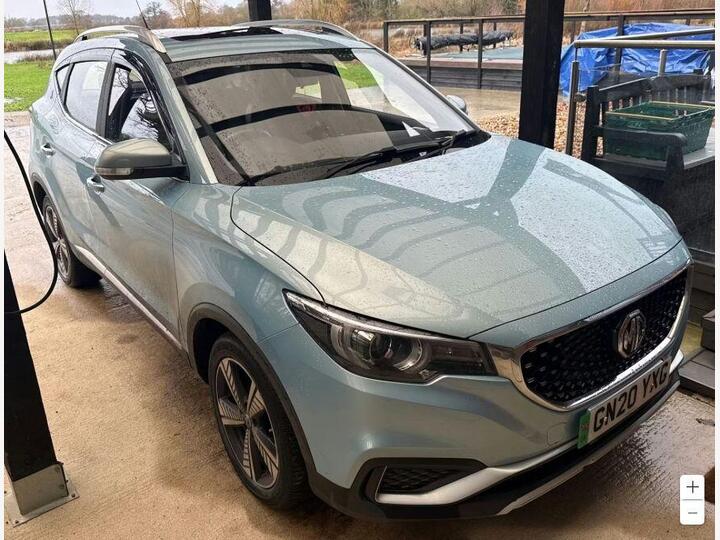 MG MG ZS 44.5kWh Exclusive Auto 5dr