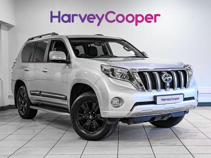 Toyota Land Cruiser 2.8D Invincible X Auto 4WD Euro 6 5dr (7 Seats) Toyota Land Cruiser 2.8D Invincible X Auto 4WD Euro 6 5dr (7 Seats)