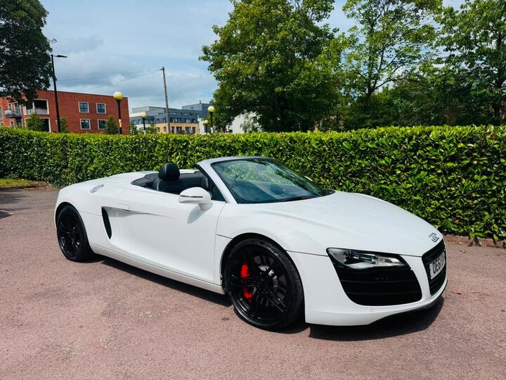 Audi R8 4.2 FSI V8 Spyder R Tronic Quattro Euro 5 2dr