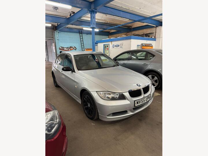 BMW 3 Series 2.0 320d SE Auto Euro 4 4dr