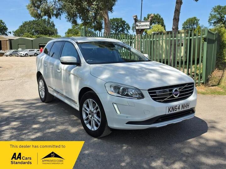 Volvo XC60 2.4 D5 SE Lux Nav Geartronic AWD Euro 5 5dr