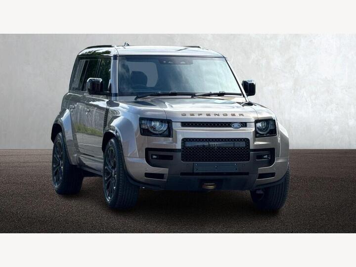 Land Rover Defender 110 4.4 P635 V8 MHEV OCTA Auto 4WD Euro 6 (s/s) 5dr Land Rover Defender 110 4.4 P635 V8 MHEV OCTA Auto 4WD Euro 6 (s/s) 5dr