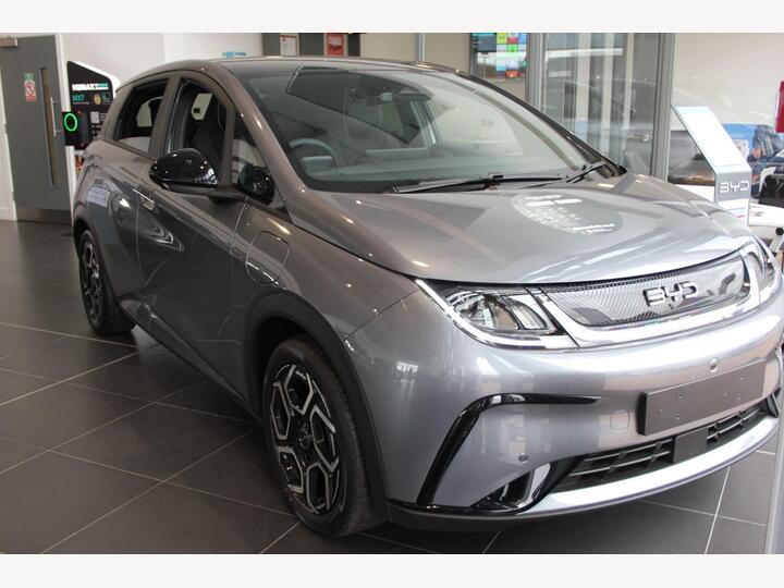 BYD Dolphin 60.48kWh Design Auto 5dr