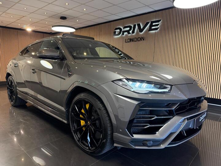 Lamborghini Urus 4.0 V8 BiTurbo Graphite Capsule Auto 4WD Euro 6 5dr Lamborghini Urus 4.0 V8 BiTurbo Graphite Capsule Auto 4WD Euro 6 5dr