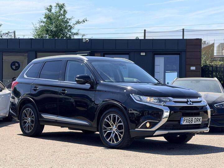 Mitsubishi Outlander 2.2 DI-D 3 4WD Euro 6 (s/s) 5dr