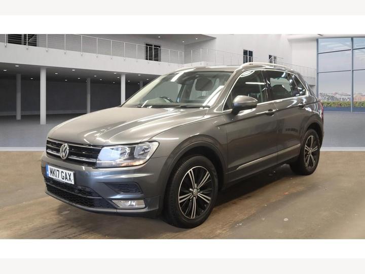 Volkswagen Tiguan 2.0 TDI BlueMotion Tech SE Navigation DSG 4Motion Euro 6 (s/s) 5dr