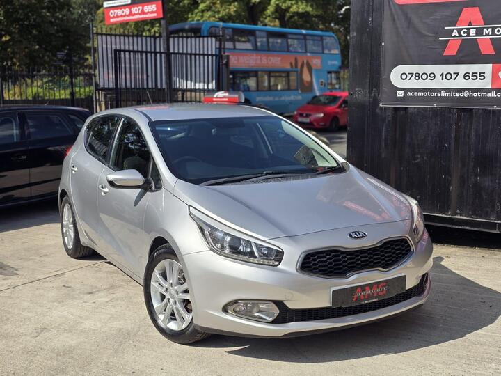 Kia Ceed 1.6 CRDi EcoDynamics 2 Euro 5 (s/s) 5dr