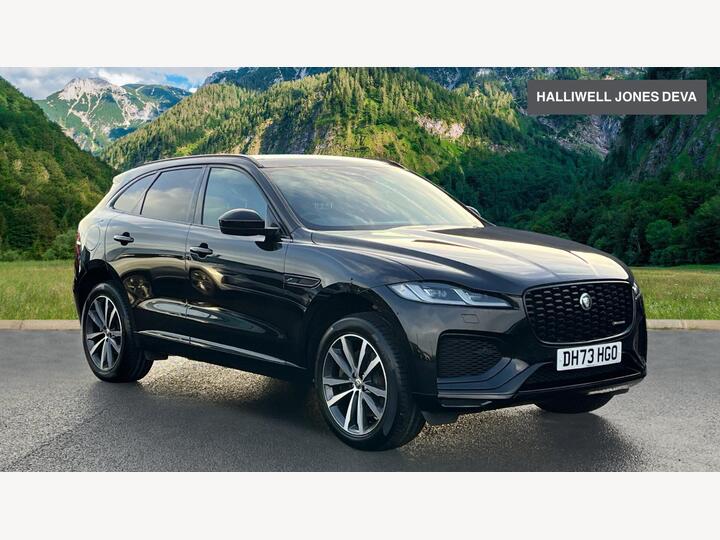 Jaguar F-PACE 2.0 P400e 19.3kWh R-Dynamic HSE Black Auto AWD Euro 6 (s/s) 5dr Jaguar F-PACE 2.0 P400e 19.3kWh R-Dynamic HSE Black Auto AWD Euro 6 (s/s) 5dr