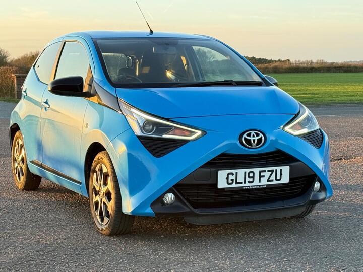 Toyota AYGO 1.0 VVT-i X-trend Euro 6 5dr