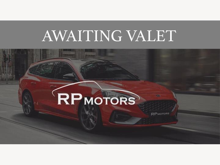 Renault Captur 1.5 DCi ENERGY Dynamique Nav Euro 6 (s/s) 5dr Renault Captur 1.5 DCi ENERGY Dynamique Nav Euro 6 (s/s) 5dr