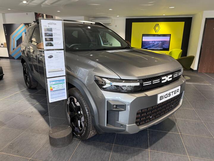 Dacia Bigster 1.2 TCe MHEV EXTREME Euro 6 (s/s) 5dr